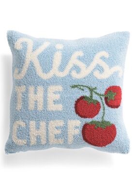 NEW Peking Handicraft Kiss The Chef Hooked Throw Pillow 16”x16”